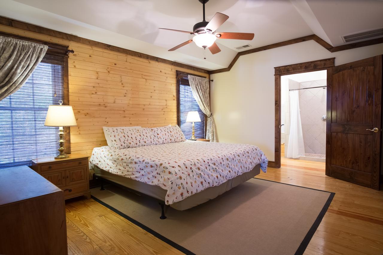 Swamp Rabbit Inn טרוולרס רסט מראה חיצוני תמונה