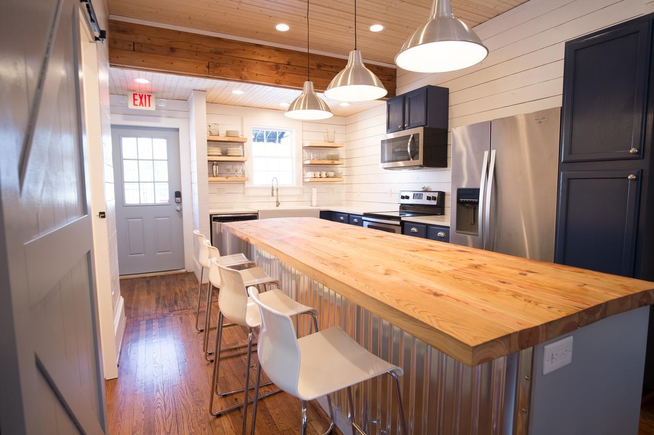 Swamp Rabbit Inn טרוולרס רסט מראה חיצוני תמונה